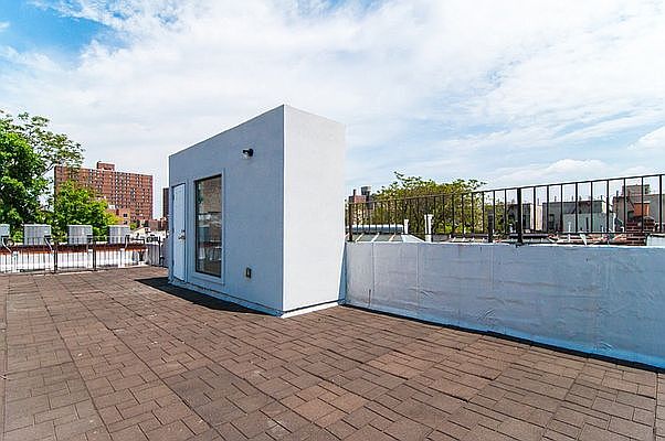 1st image of 321 W 139th St #4AR