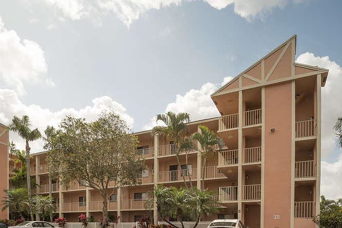 1st image of 7290 Ashford Pl APT 102