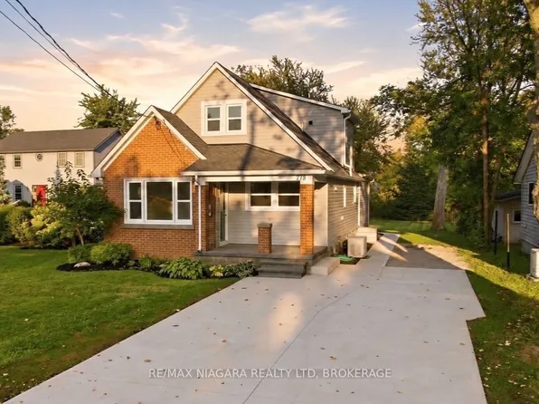 278 Ridge Rd S, Fort Erie, ON L0S 1N0