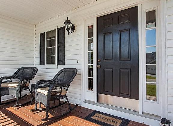 4th image of 11371 Caruthers Way
