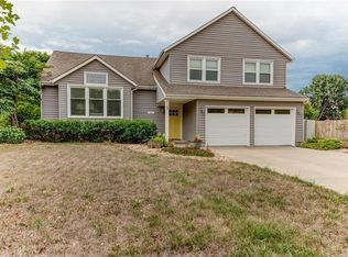 455 N Cherry St, Gardner, KS 66030