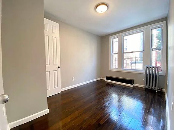 5th image of 2386 Grand Ave APT 3E