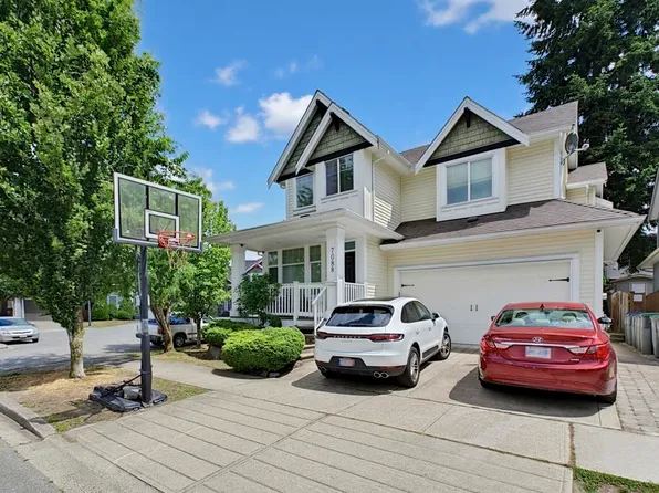 7088 179a St, Surrey, BC V3S 7C7