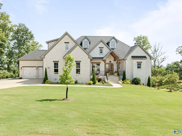 48 Watson Grande Way, Owens Cross Roads, AL 35763
