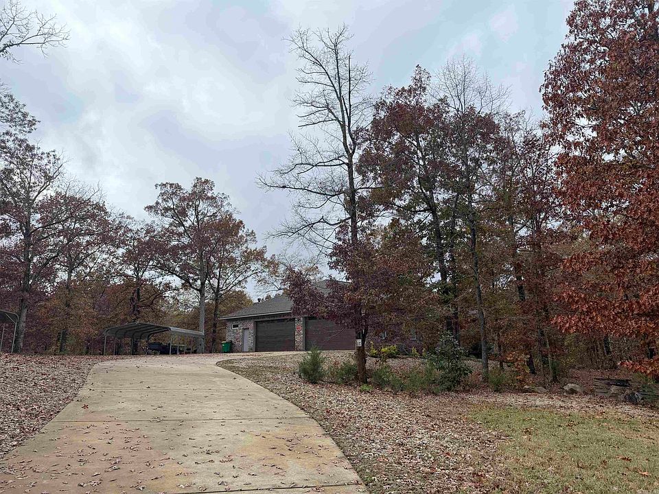 1st image of 110 Shady Thicket Ln