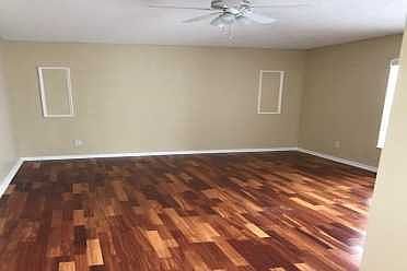 3rd image of 568 SW Ryan Ave #0