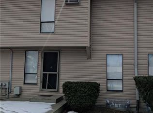 595 Dayton St APT 3, Akron, OH 44310