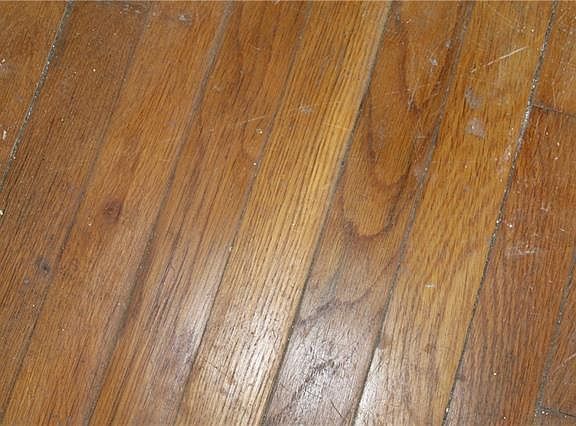3rd image of 813 N Bailey Ave