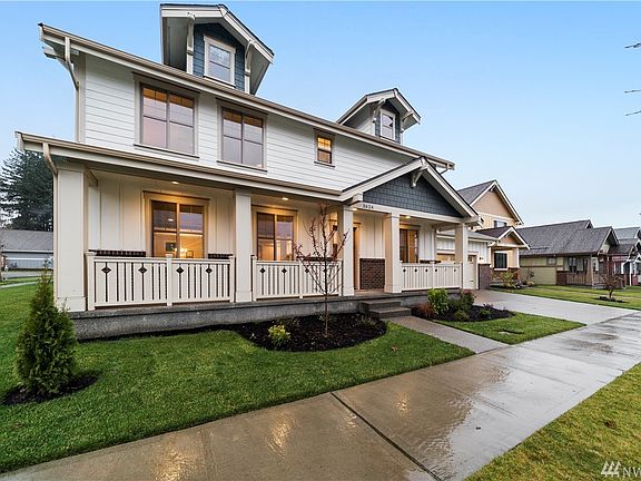 2nd image of 3634 22nd Ave NE