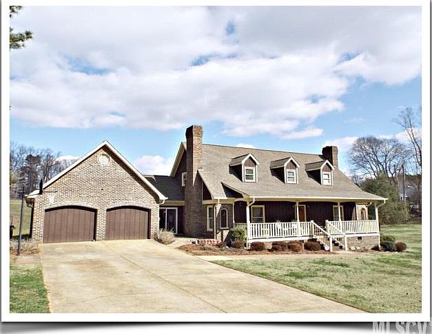 1st image of 2936 Quail Dr