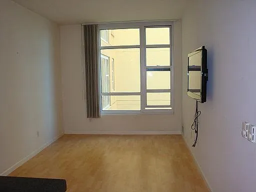 1 Lakeside Dr #6 — Photo 12