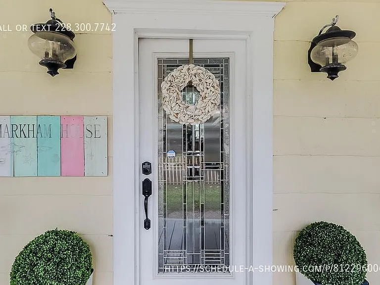 176 Markham Dr — Photo 12