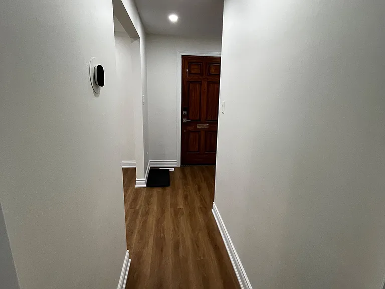 12 Council Cres — Photo 14