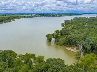 954 Lloyds Rd, Little Elm, TX 75068