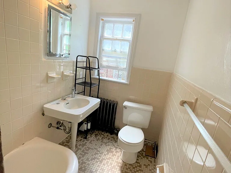 1405 Severn St #B3 — Photo 70