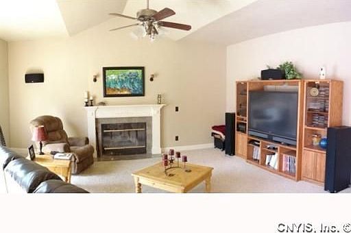 2nd image of 2748 Hiltonwood Rd