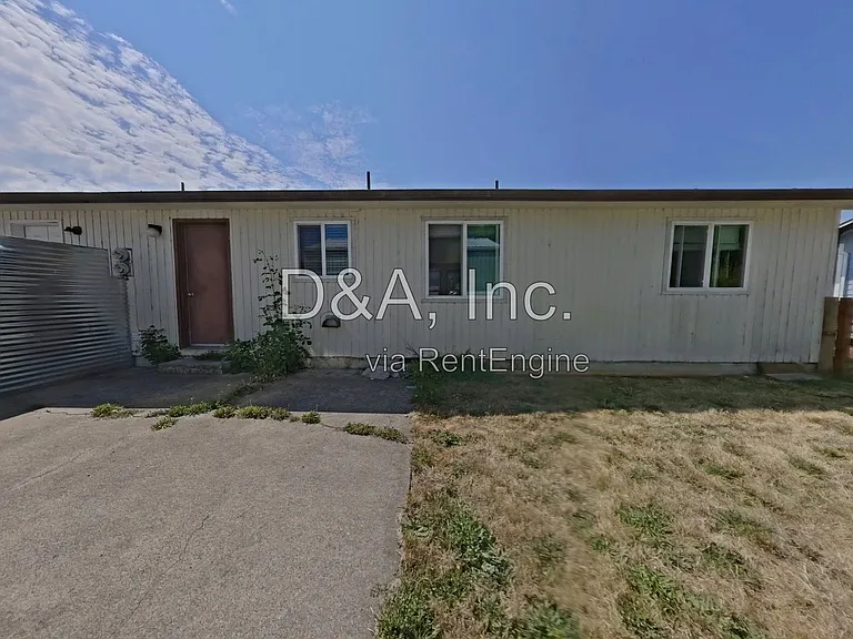 1451 Cedar St — Photo 11