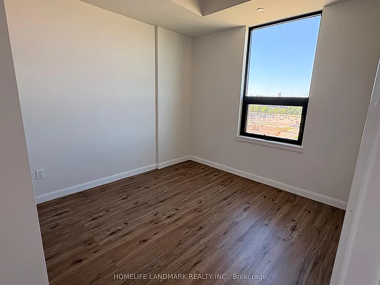 7 Erie Ave #801 — Photo 6