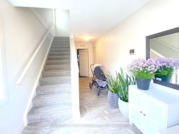 5th image of 1040 Coronation Dr #71