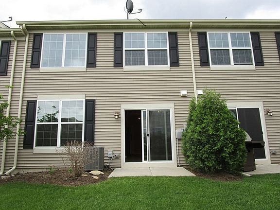 2nd image of 9839 Williams Dr #4304
