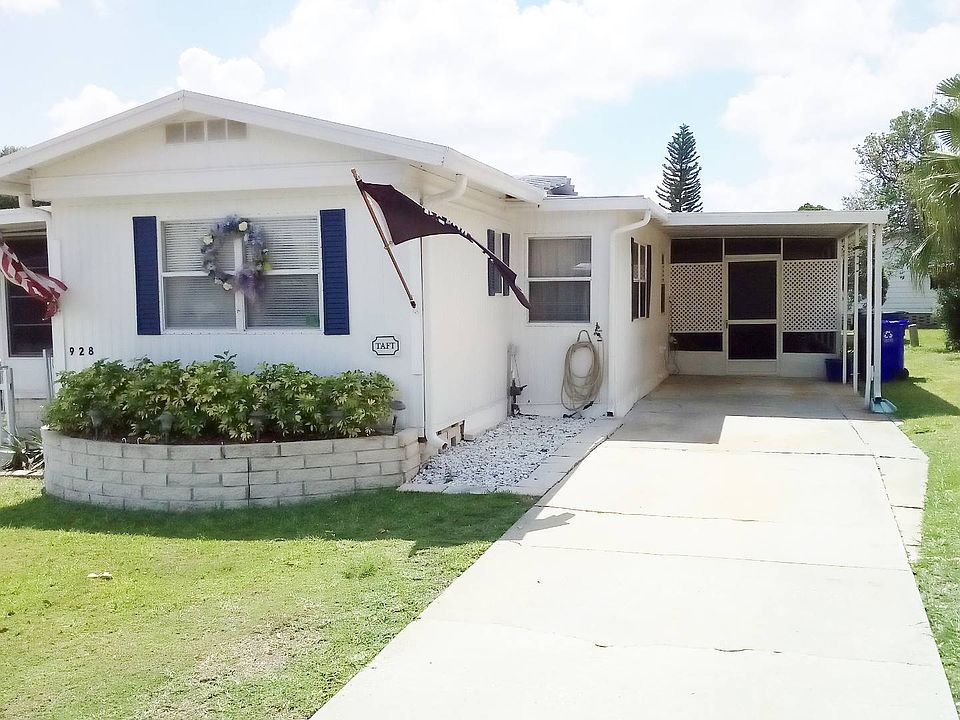 1st image of 928 Fountainview S