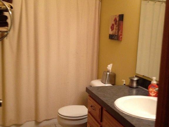 5th image of 411 Sunbrook St SE