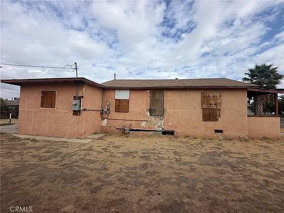 3rd image of 423 Dover Pl