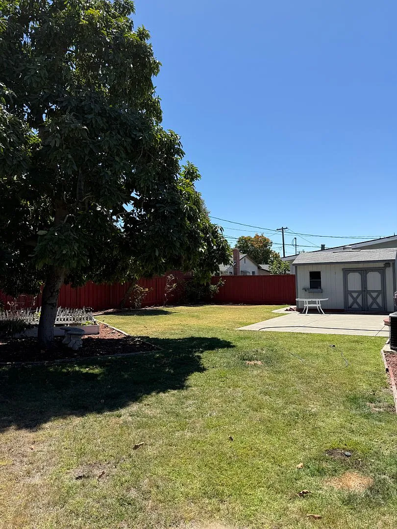 Available Now! | 3,750 / Remodeled 3br/2ba Single-Story Home In Fremont! — Photo 3