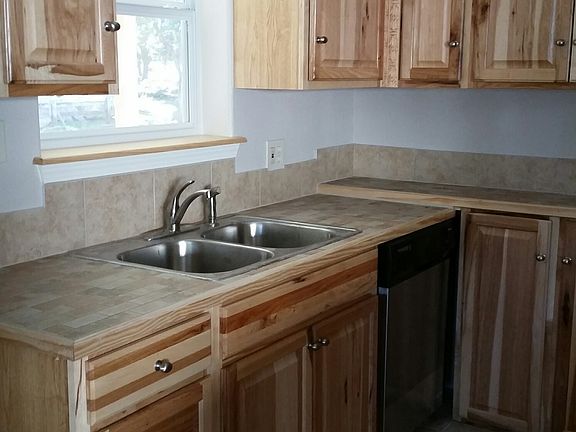 3rd image of 181 Shady Bluff Dr