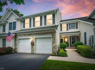 67 Westgate Dr, Annandale, NJ 08801