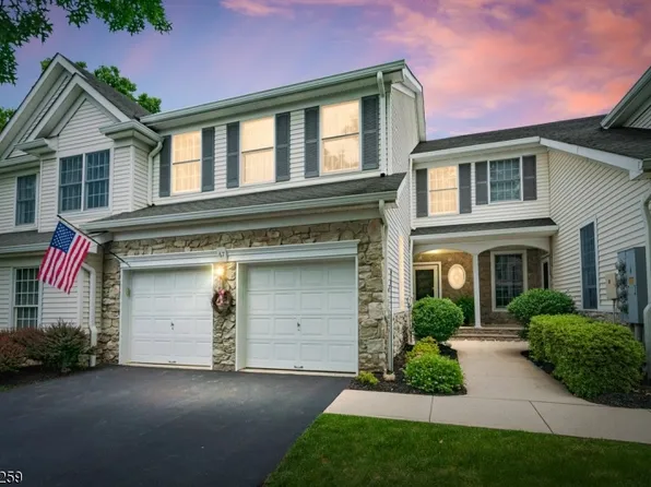 67 Westgate Dr, Clinton Twp., NJ 08801