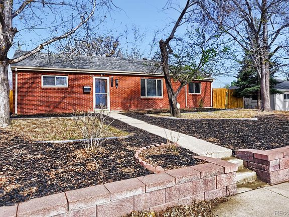 3rd image of 8861 Poze Boulevard