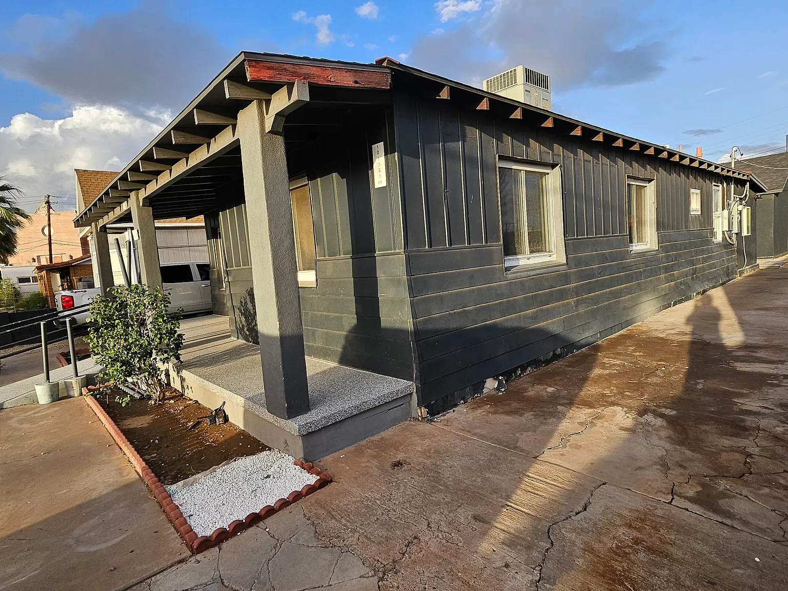 2 bed, 760 sqft, $1,850 — Photo 2