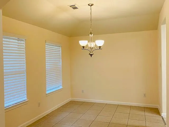 3010 Stonecross Ln — Photo 4