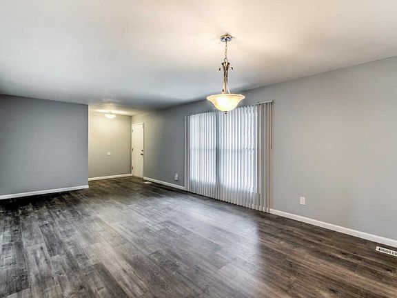 4th image of 12052 Jerries Ln