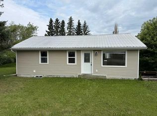 126 3rd St W, St. Walburg, SK S0M 2T0