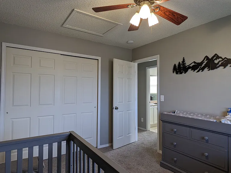 7126 Grand Prairie Dr — Photo 27