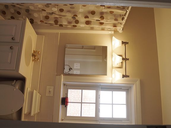 5th image of 9917 Mayfield Dr