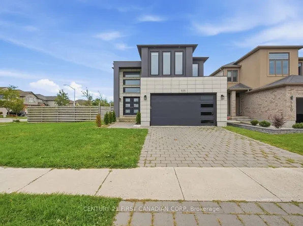 535 Freeport St, London, ON N6G 0R2