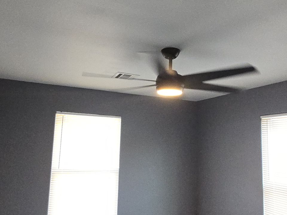2nd image of 1105 E Roosevelt St APT 1
