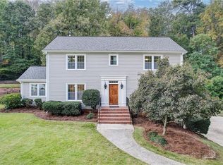 6750 Chesapeake Point, Sandy Springs, GA 30328