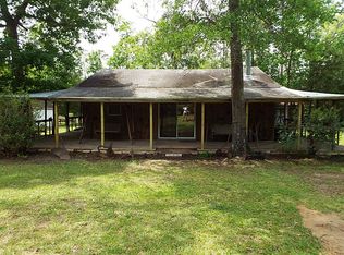 855 28th St, Woodville, TX 75979