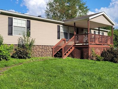 72 Saturday Rd, Victor, WV, 25938