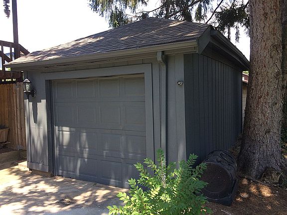 2nd image of 2552 Cypress Way