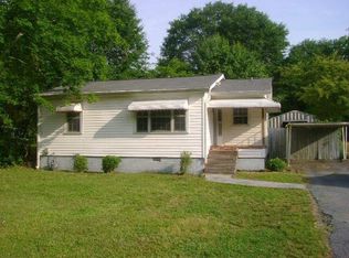 713 Taylor Dr SE, Smyrna, GA 30080