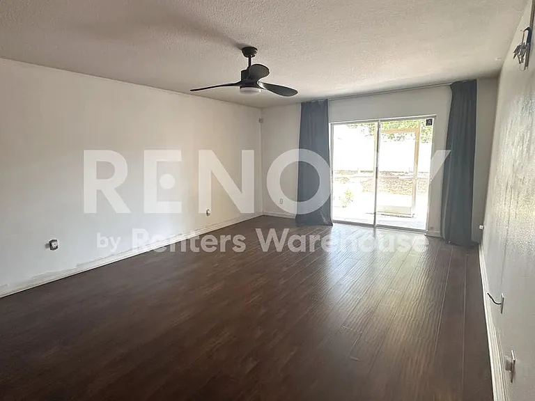 10943 Keys Gate Dr — Photo 9
