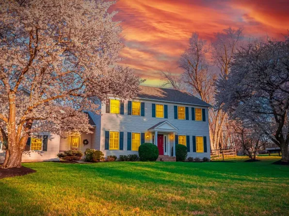 10813 Powers Ave, Cockeysville, MD 21030