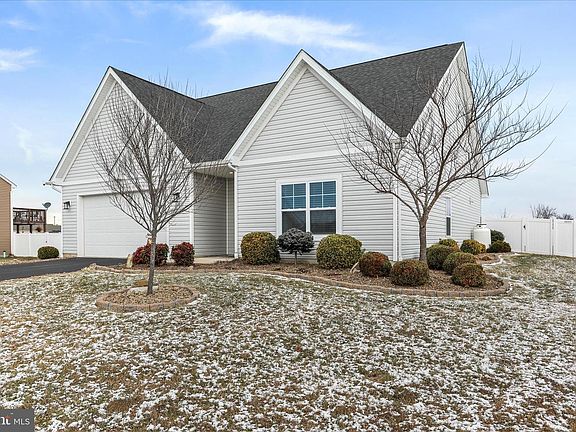 5th image of 133 Peoney Ln