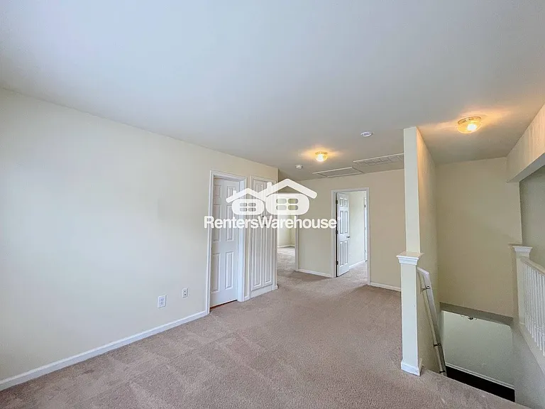 3711 Bay Cres — Photo 23