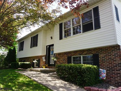 206 Danielle Dr, Pleasant Gap, PA, 16823